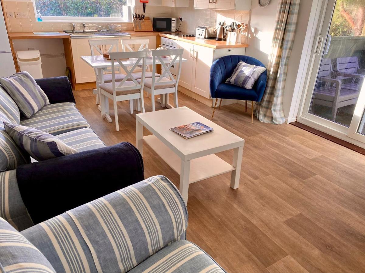 Golden Acre Jurassic Coastal Lodges ,Eype Bridport Bagian luar foto