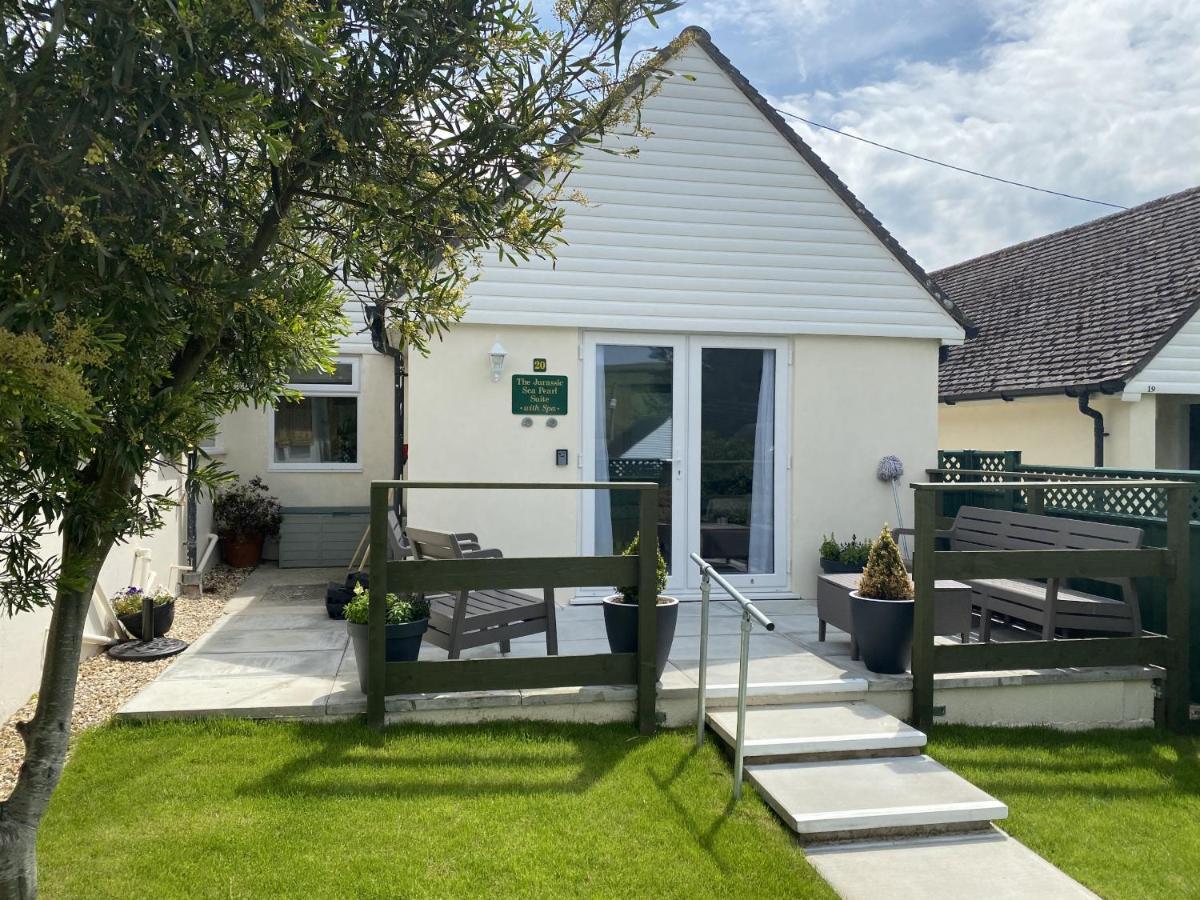 Golden Acre Jurassic Coastal Lodges ,Eype Bridport Bagian luar foto