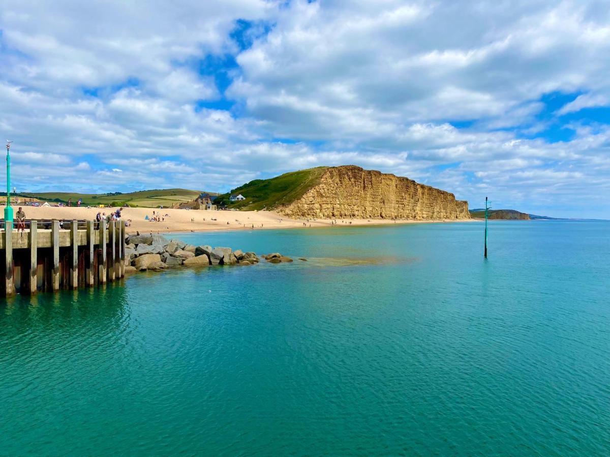 Golden Acre Jurassic Coastal Lodges ,Eype Bridport Bagian luar foto